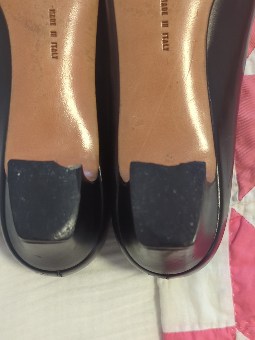 Vintage Salvatore Ferragamo Black Leather Vara Bow Kitten Heels with Gold Accent - Picture 7 of 8